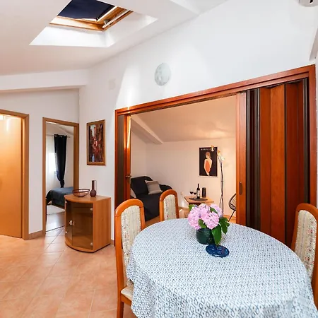 Roda Apartman Supetar